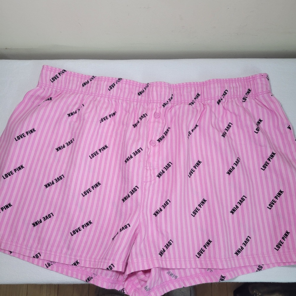 PINK Victoria's Secret Womens Pink Striped Logo Boxer Pajama‎ Shorts Size M